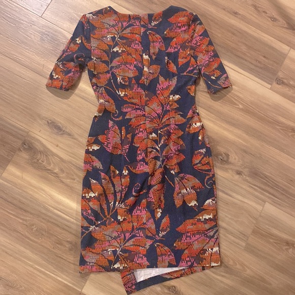 London Times 3/4 Sleeve Printed Knit Dress with Asymmetrical Hem - Picture 3 of 3